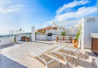 Schönes Penthouse mit Meerblick und Dachterrasse in San Agustin