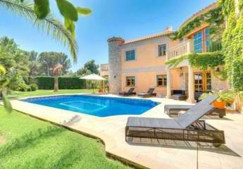 Mediterrane Villa mit Pool in Sol de Mallorca