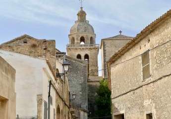 Erhöhtes Grundstück für vier Wohneinheiten zu verkaufen in Montuiri, Mallorca