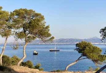 GeräumigesTownhouse mit Meerblick zu verkaufen in Son Veri Nou, Mallorca