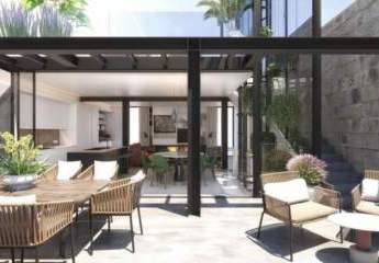 Schönes renoviertes Penthouse mit Terrassen und Pool in der Nähe von Santa Catalina