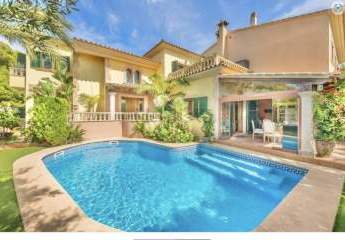 Mediterranes Einfamilienhaus mit Pool in Can Pastilla