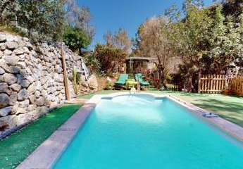 Legale Finca mit Pool und Sonnenterrasse zu verkaufen in Soller, Mallorca