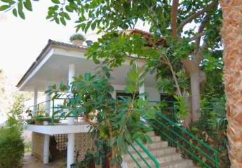 Haus mit mehreren Wohneinheiten an der Playa de Palma
Casa con varios apartamentos en Las Maravillas