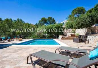 Villa mit Erweiterungsmöglichkeit und Meerblick in Costa d'en Blanes, Mallorca