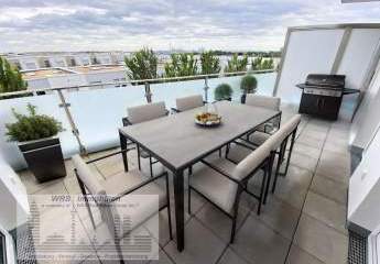 Ruhiger Dachterrassentraum mit unverbaubarem Skylineblick