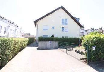 WRS Immobilien - 2 Zimmer EG Wohnung mit großem Garten + TG-Stellplatz - käuferprovisionsfrei -