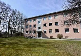 Modern sanierte 2ZKB-Hochpaterre-Wohnung mit Balkon in Neusäß