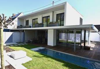 Exklusiver Wohntraum im offenen Bauhausstil