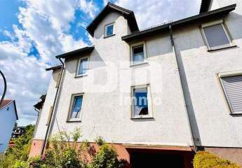 Ein- Zweifamilienhaus mit Innenhof, Balkon, Dachterrasse + Garage und zusätzliche Nutzflächen