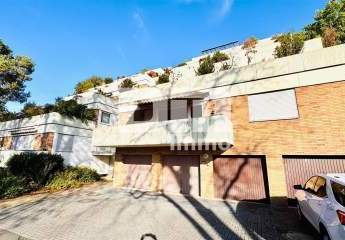 Barrierearme Terrassenwohnung mit Schwimm / Spa-Saunabereich, Garage + Panoramablick