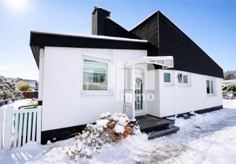 Altengerechter gepflegter Bungalow mit Gartenbereich, Terrasse, Garage in Traumlage am Leiselsee