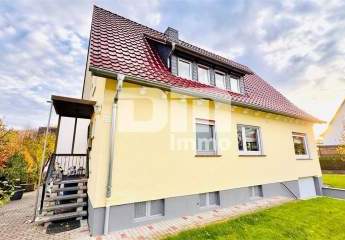 (Reserviert)!!!Umfassend saniertes Ein-/Zweifamilienhaus + Carport, PV-Anlage, Speicher, Wallbox