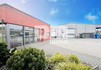 Gewerbeensemble Produktionshallen + Bürogebäude und umfangreiche Freiflächen