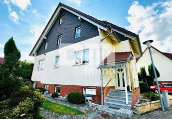 Schönes Mehrfamilienhaus geteilt nach WEG mit umfangreichen Nutzflächen und Traumgrundstück