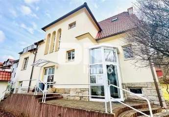 (R)eserviert!Modernisierte 1 bis 2 Familien Stadtvilla mit Maisonettewohnung in Traumlage