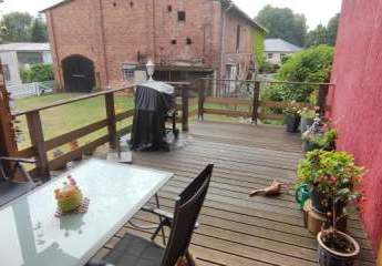 Dreiseitenhof mit Pferdeboxen bei Wolgast