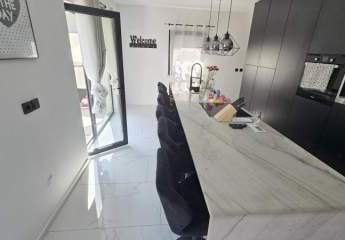 Teilweise saniertes 2-Fam. Haus in ruhiger Ortsrandlage von WO-Heppenheim