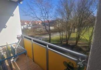 Familienfreundliche 3-Zi. ETW mit Balkon und PkW-Stellplatz in FT-Flomersheim