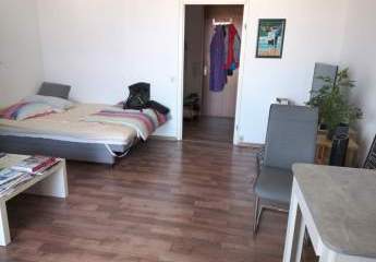 Freundliche helle 2 - Zimmer - ETW mit Balkon in Eppelheim