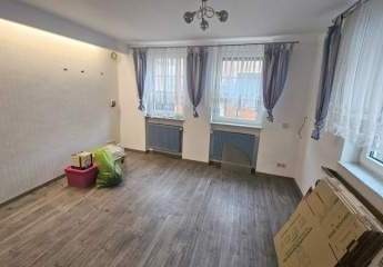 Gemütliches EFH mit kleiner ELW und Garten in DANNSTADT-Schauernheim