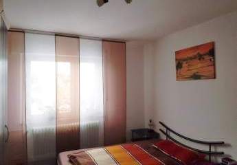Freundliche 4- Zimmer ETW mit Balkon in Stetten am kalten Markt