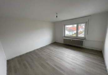 Helle 4- Zimmer ETW mit Balkon in Stetten am kalten Markt