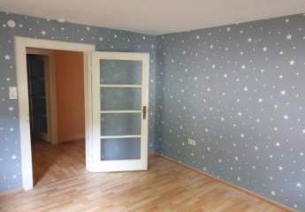 Teilsaniertes Dreifamilienhaus mit Potenzial