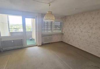 Gepflegte und gut geschnittene 3-Zi. ETW mit 2 Balkonen und Garage in Frankentha