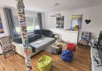 2-Fam. Haus als DHH, saniert und in sehr gutem Zustand, in Bensheim