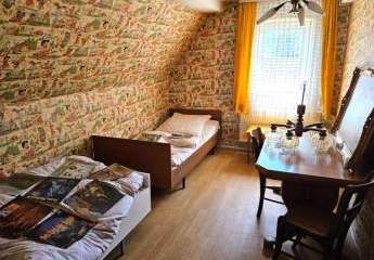Charmantes Zweifamilienhaus im Herzen von Sippersfeld;