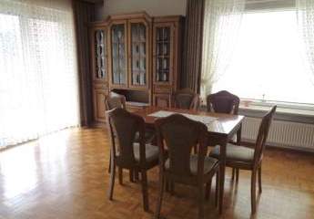 Reizendes 1-2 Familienhaus in guter Lage von Leimersheim