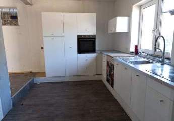 Für Handwerker, weiteres Haus zum Ausbau