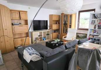 Modernes Mehrgenerationenhus mit großem Garten und Terrasse soie Stellplatz