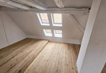 Ruhig gelegenes EFH (Haus- Hofbauweise) in 2. Reihe in Neustadt-MUSSBACH