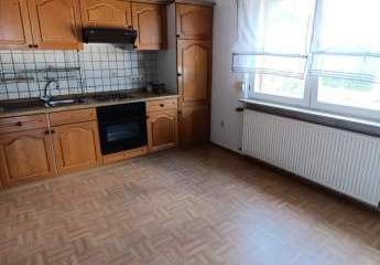 Lichtdurchflutete DHH in guter Lage von Hauenstein