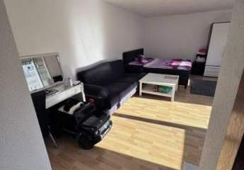 Gepflegtes Apartment in de Neckarstadt West; Baujahr 1991