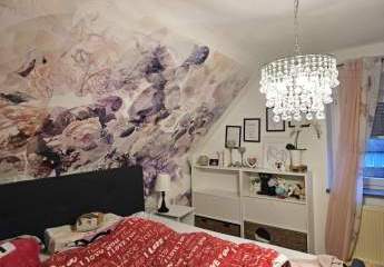 Voll saniertes Einfamilienhaus mit kleinem Gartne und Garage