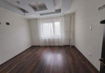 Sehr gepflegte  2 Zimmer Eigentumswohnung mit Balkon in ruhiger Lage