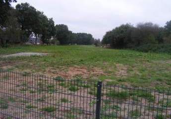 Vollerschlossenes Baugrundstück mit ca. 9000m²