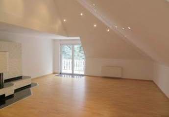 Außergewöhnliches Anwesen mit 5 Wohnungen in Carlsberg