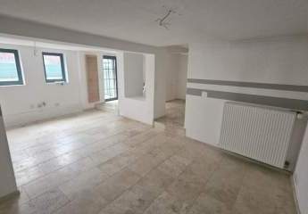 Ruhig gelegenes EFH ohne PkW-Stellplatz (Haus- Hofbauweise) in 2. Reihe in Neustadt-MUSSBACH