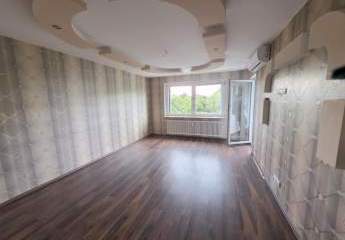 Sanierte 3 Zimmer Eigentumswohnung mit 2 Balkonen in ruhiger Lage