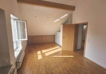 Attraktives Wohnen im gepflegten EFH mit Garten, Terrasse, Balkon und Garage in LU-Maudach