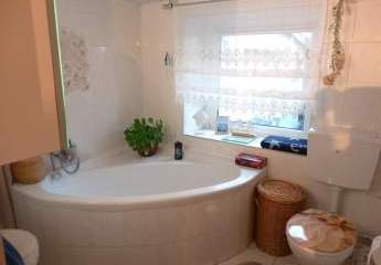 Ruhiges anspruchvolles Anwesen kann sofort bezogen werden