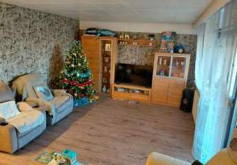 Sehr gepflegte Eigentumswohnung in gepflegten Mehrfamilienhaus; Stellplatz vorhanden