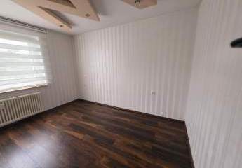 Sanierte 3 Zimmer Eigentumswohnung mit 2 Balkonen in ruhiger Lage