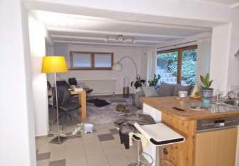 Äusserst gepflegtes 2-Fam. Haus mit Garten und PkW-Stellplätzen in ruhiger Lage in Einhausen