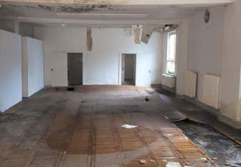 Stattliches Wohn-/Geschäftshaus, Möglichkeit als Anlageobjekt ist gegeben