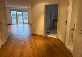 Wunderschöne 4- Zimmer ETW in Landau